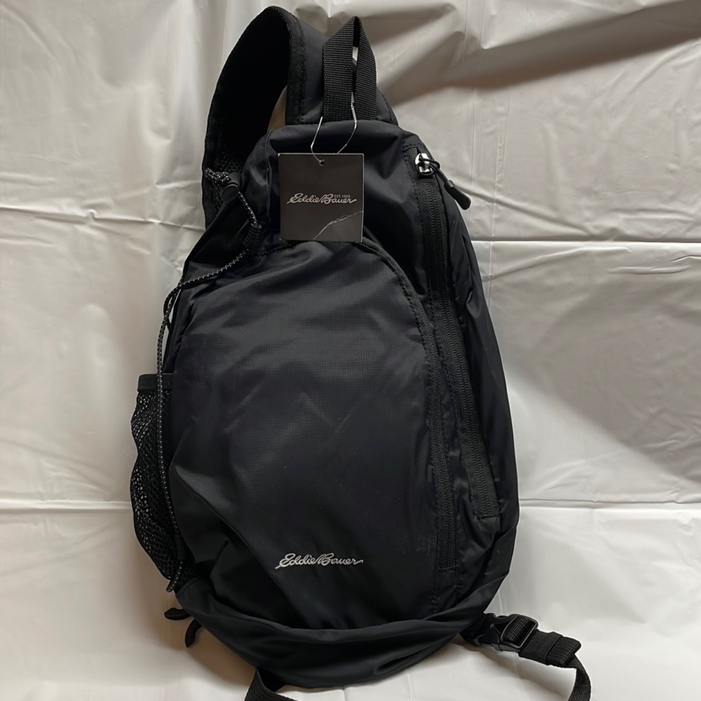 Eddie Bauer Sling bag